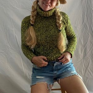 Vintage Curly Cue Turtleneck